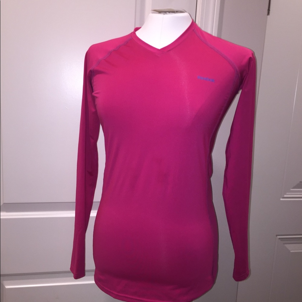 Reebox small v neck long sleeve